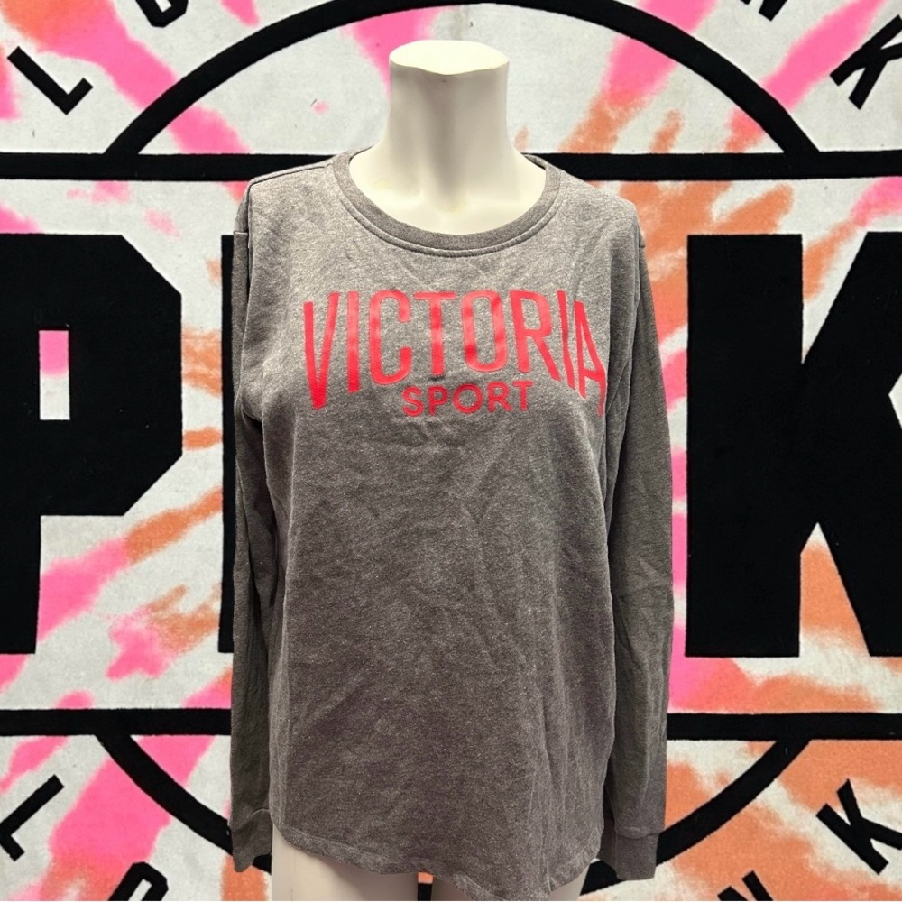 Victoria Sport pullover shirt